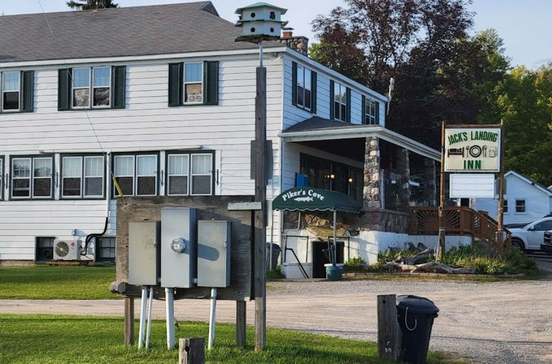 Jack's Landing